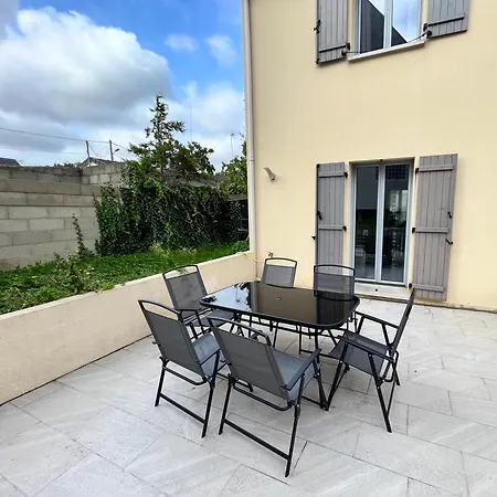 Maison 6 Personnes Saint-Michel-sur-Orge Exterior photo