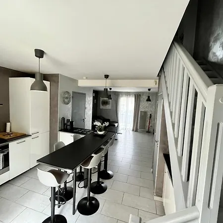 Maison 6 Personnes Saint-Michel-sur-Orge Exterior photo